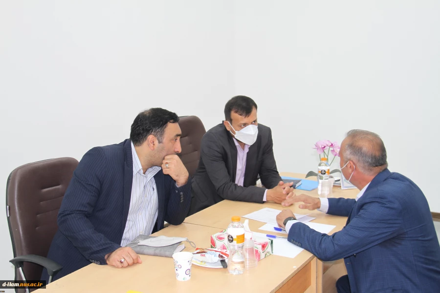 ملاقات ۱۰ ساعته دکتر خسرویان با اساتید، کارکنان و دانشجویان دانشگاه فنی و حرفه ای
 3