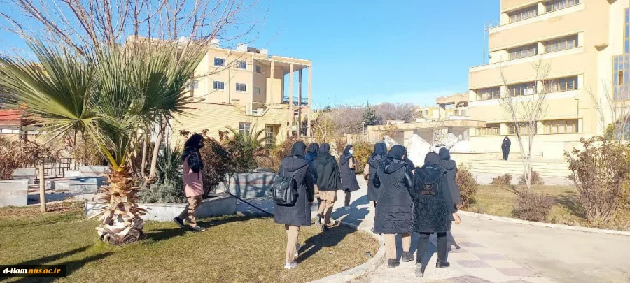 بازدید معاون آموزش و‌پروش و دانش‌آموزان رشته گرافیک شهرستان سیروان از دانشگاه فنی و حرفه‌ای استان ایلام 2
