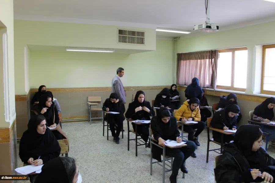 بازدید "محمد نظری" سرپرست دانشگاه فنی استان از حوزه امتحانات پایان ترم دانشجویان  2