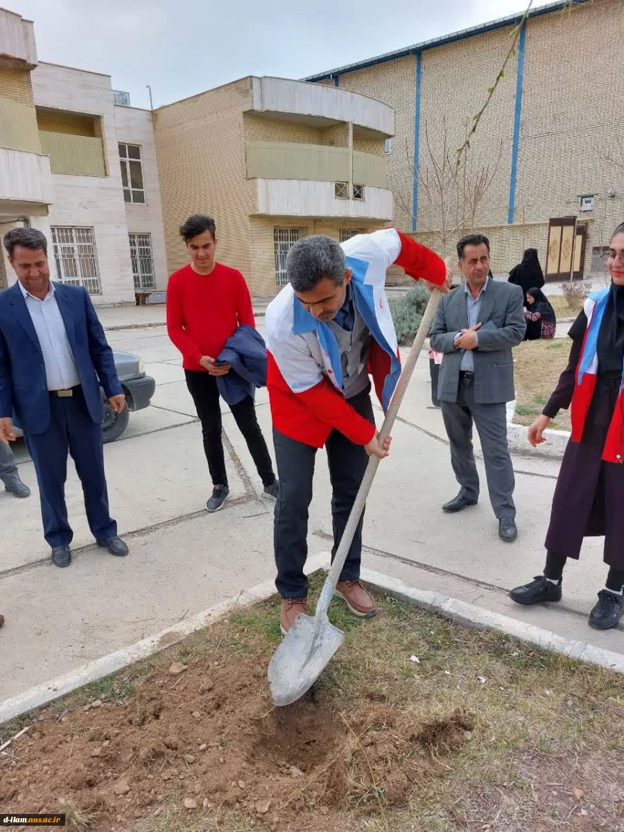 کاشت نهال به مناسبت 15 اسفند، روز درخت‌کاری با هدف نهادینه‌سازی «فرهنگ درخت‌کاری» 5