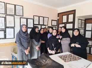 بازدید رئیس آموزشکده از ژوژمان پایان نیمسال اول 1403/1402 رشته گرافیک 2